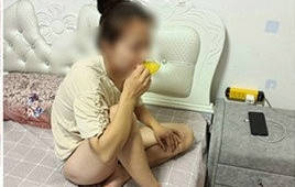 【恋物癖】小哥与39岁母亲乱伦之路❤️真实恋母是我哀求，还是她本身就骚【315M】